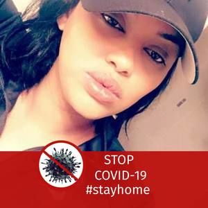 Meet your Posher, Muna